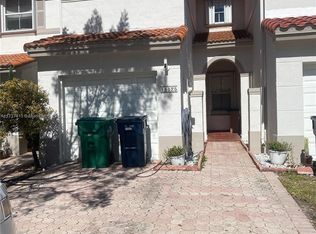 11125 NW 43rd Ln, Doral, FL 33178