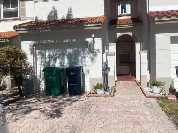 11125 NW 43rd Ln, Doral, FL 33178