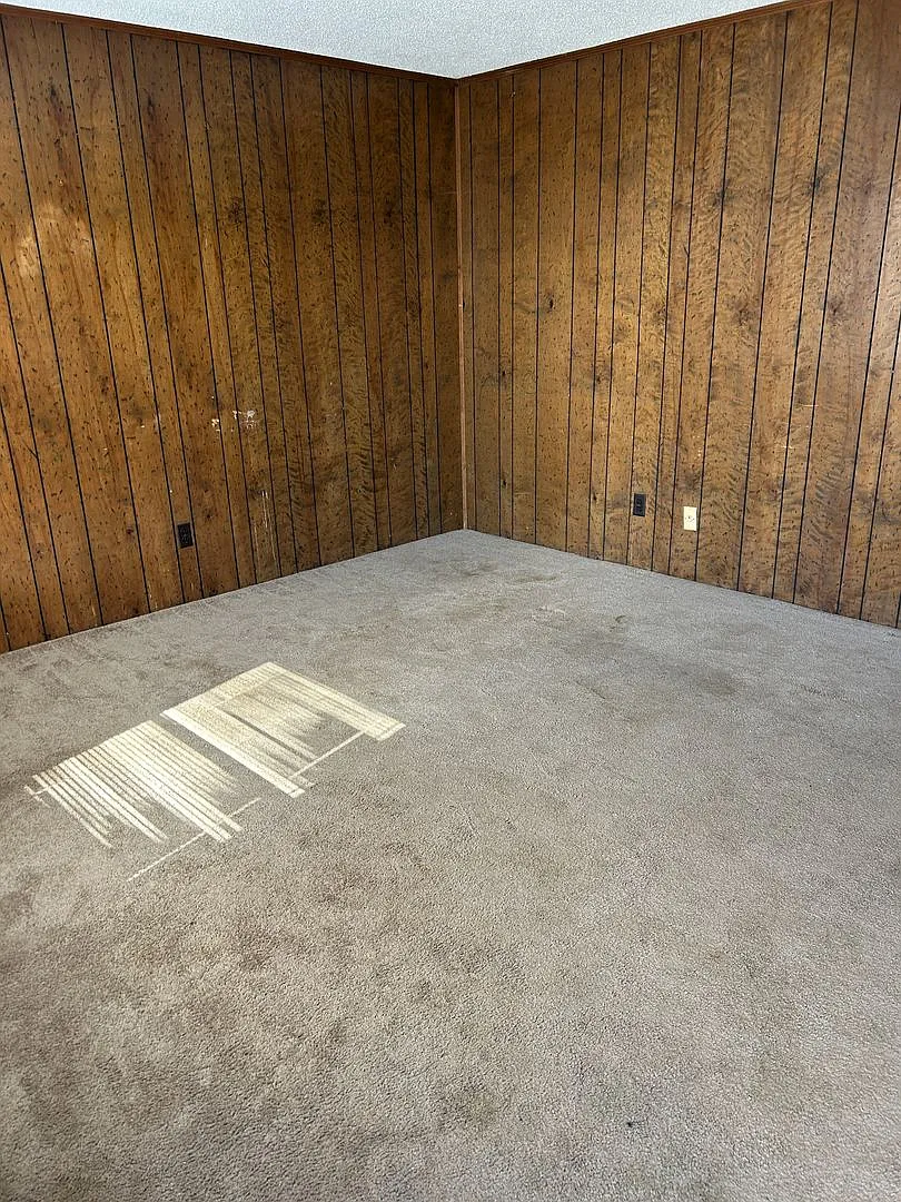 Building Photo - 4229 Brownsboro Rd #1