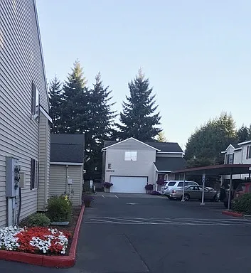 Tamarack Apartments — Photo 66