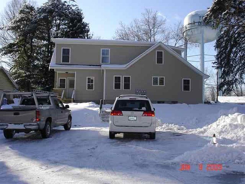 3rd image of 838 SARATOGA Road