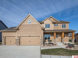 6462 N 170th Ave, Omaha, NE 68116