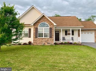 324 Marlowe Dr, Inwood, WV