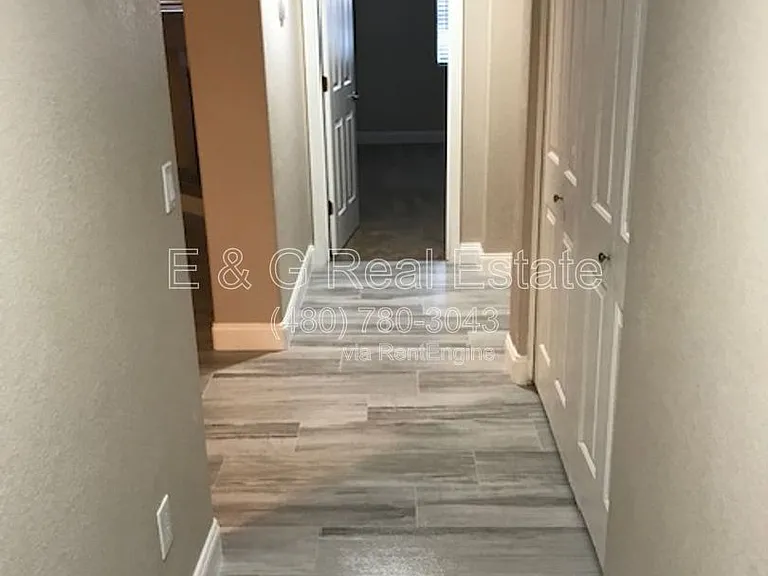 7021 E Earll Dr #115 — Photo 7
