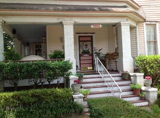 911 N Sycamore St, Palestine, TX