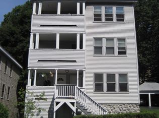 13 5th Ave, Worcester, MA 01607