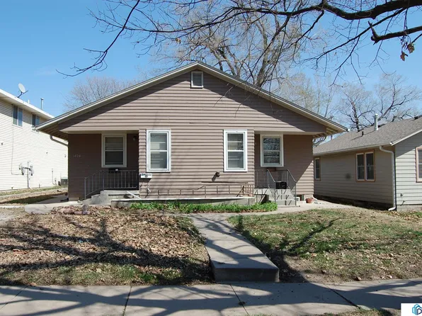 1326 N 20th St, Lincoln, NE 68503