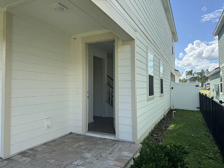 236 Hawthorn Park Cir — Photo 33