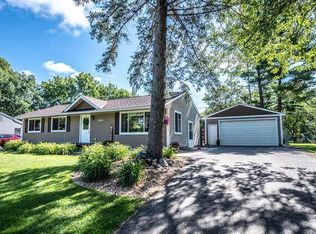 3664 Cranbrook Dr, White Bear Lake, MN 55110