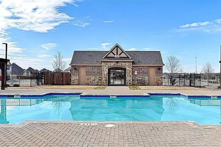 1495 Perrin Ln — Photo 24