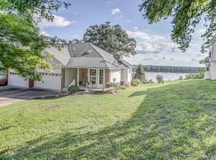 74 Quarry Riverfront Rd, Golden Eagle, IL 62036