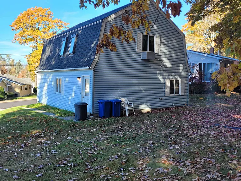 5 High Ridge Dr — Photo 2