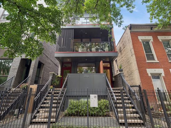 2016 W Crystal St #2, Chicago, IL 60622