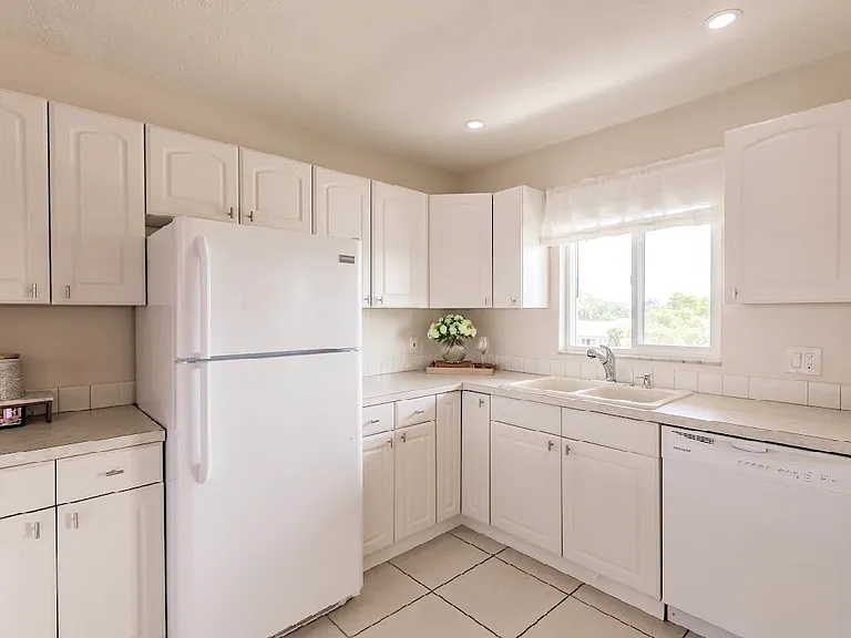 6102 Whiskey Creek Dr #303 — Photo 6
