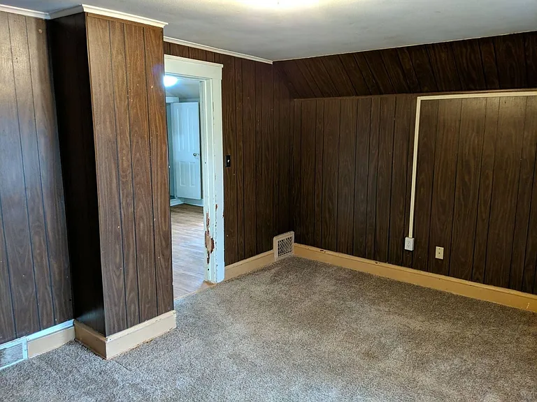 317 S 8th Ave — Photo 10