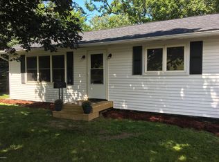 160 E Lincoln Ave, Ionia, MI 48846