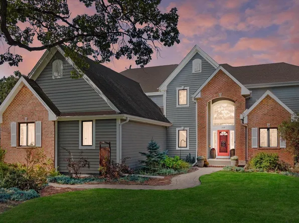 209 Kummrow COURT, Wales, WI 53183