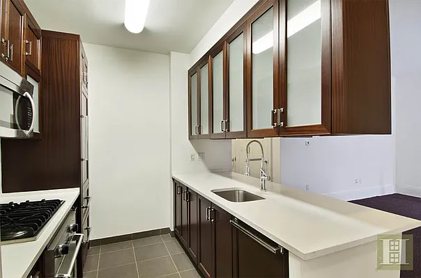 Rented by Halstead Real Estate | media 19