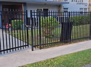 2251 NE 170th St APT 104, North Miami Beach, FL 33160