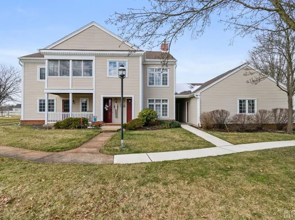 92 Winthrop Rd #D, Monroe Township, NJ 08831