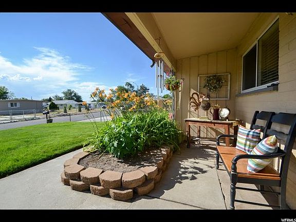 4th image of 10165 S Zinnia Way