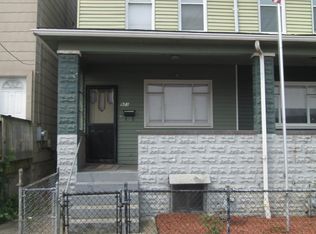 923 Robinson St, Mc Kees Rocks, PA 15136