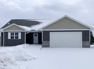 512 Jackson Ave, Fall Creek, WI 54742