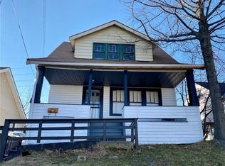 1446 Larchmont Rd, Cleveland, OH 44110