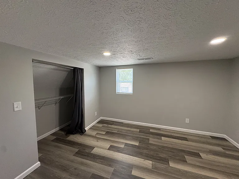 2573 Birk Dr #B — Photo 6