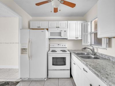 8080 Sunrise Lakes Dr N APT 205, Sunrise, FL, 33322