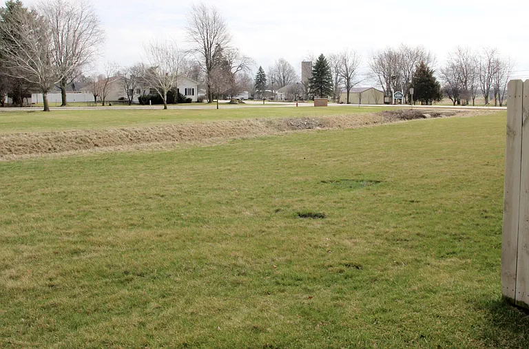 104 Brookside Dr — Photo 18