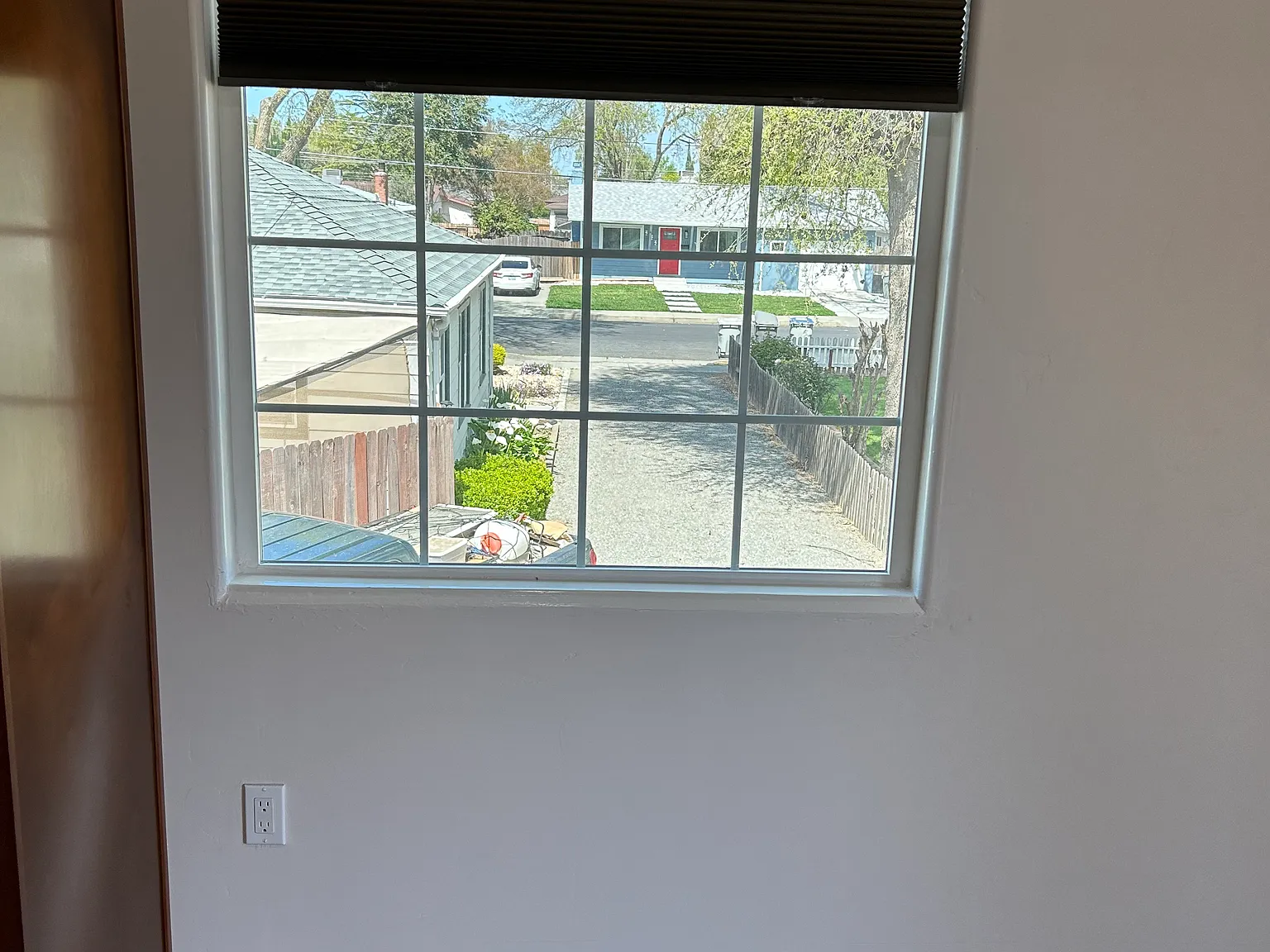 154 Clover St — Photo 4