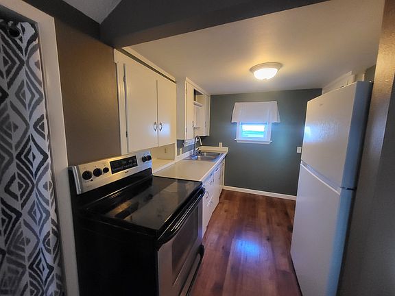 3rd image of 1226 Wilder Ave