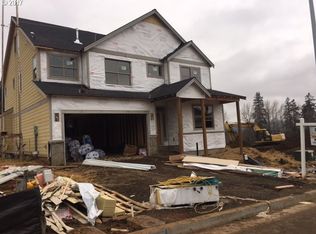 2476 SW 43rd St, Gresham, OR 97080