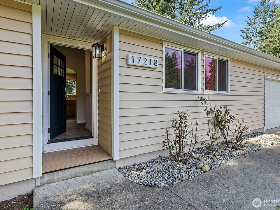 1st image of 17218 12th Avenue E