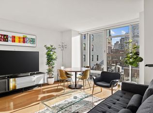 350 W 53rd St #PENTHOUSE A1, New York, NY 10019