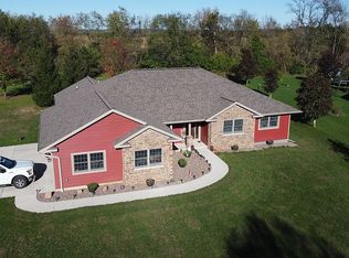 N4298 Country Club Dr, Brodhead, WI 53520