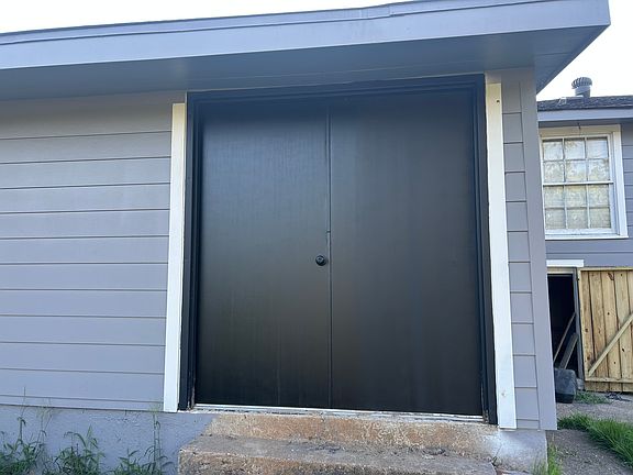 3rd image of 2904 Dalewood Rd