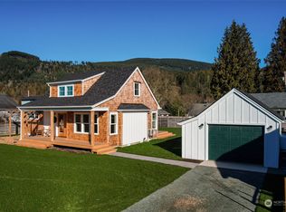 3625 Washington St, Bow, WA 98232