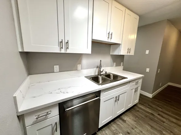 4424 47th St, San Diego, CA