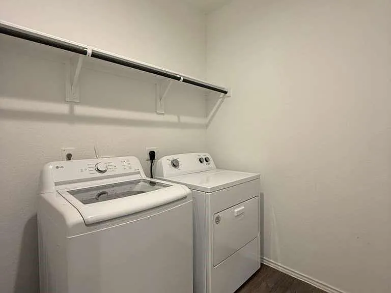 5037 Almond Terrace Dr — Photo 18