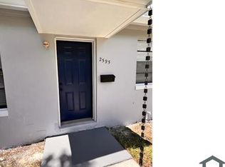 2595 16th Ave S, Saint Petersburg, FL 33712