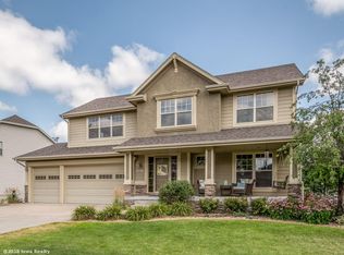 8505 Parkside Cir, West Des Moines, IA 50266