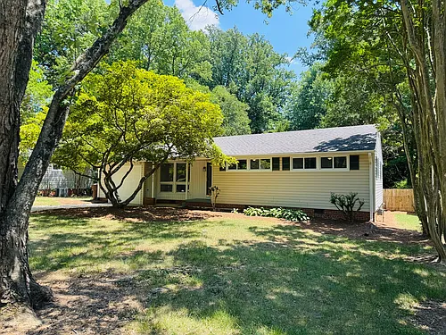 2529 Overbrook Dr Photo 1
