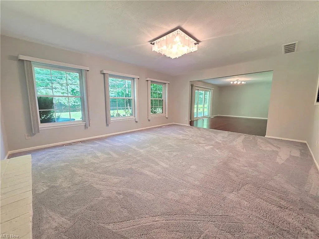 3 bed, 1659 sqft, $2,250 — Photo 2