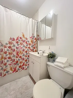 Rented by Smart City Real Estate LLC | media 7