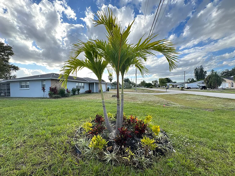 1882 Coral Point Dr — Photo 13