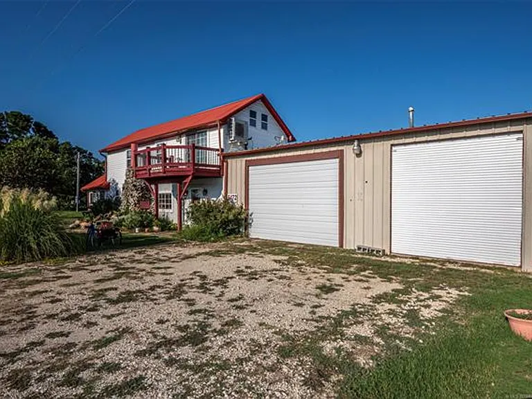 5472 S Highway 377 — Photo 1