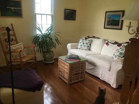 Living room. 