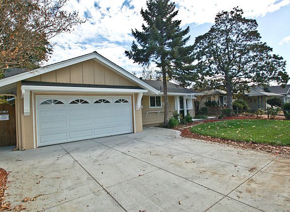 2nd image of 3408 Union Ave